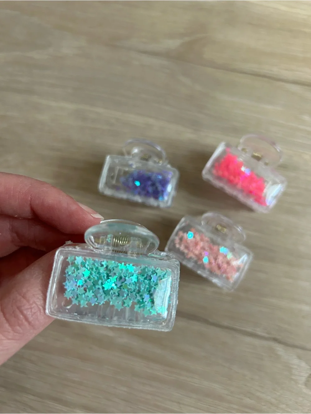 Clear Star Glitter Hair Clips - 4 Pack